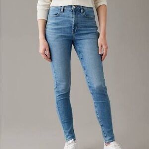 American Eagle Outfitters Women's super high-rise